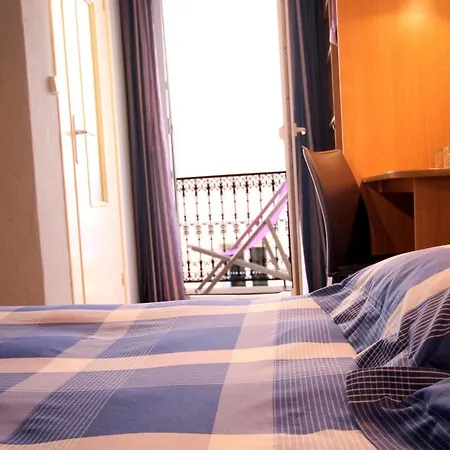 Avaton Hotel