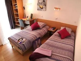 Avaton 3*